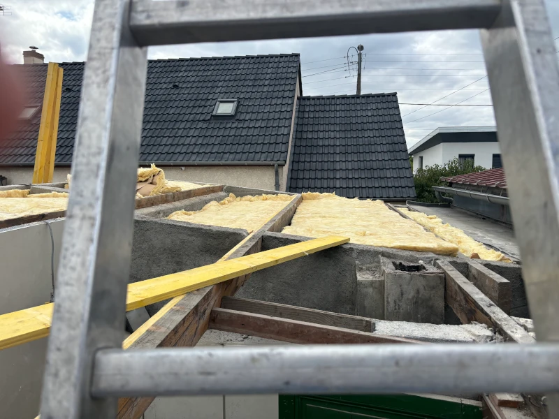 pose-bac-acier-avec-isolation-Vayres